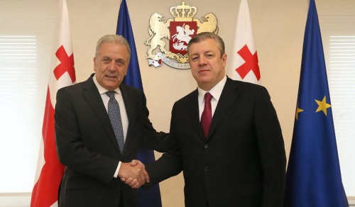 დიმიტრის ავრამოპულოსი: დადგა  დრო ვიზეიმოთ ერთად