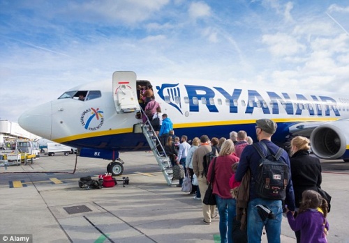 Ryanair-ის შესაძლო შემოსვლაზე საქართველოს აეროპორტების გაერთიანება განცხადებას ავრცელებს