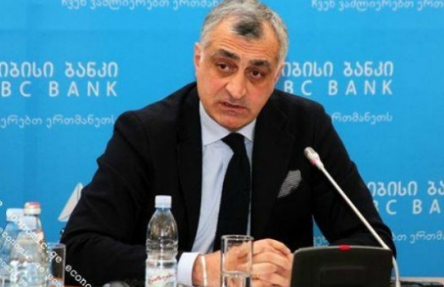 ხაზარაძე: არც ანაკლიას ვეფარებით და არც ბანკს, ჩვენი   პატიოსნება არის თქვენ წინ