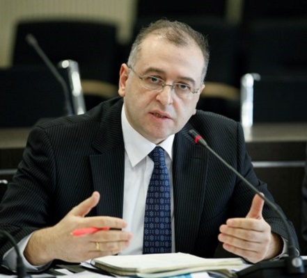 გვენეტაძე: ზედმეტმა დერეგულაციამ შეიძლება ფინანსური რისკები გაზარდოს