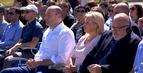 თურნავა : ლარს გამყარების ყველა პირობა აქვს 