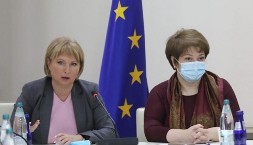 ბიზნესს ერთბაშად სურს, მაგრამ ჩვენ ამის შესაძლებლობას მოკლებული ვართ - მინისტრი