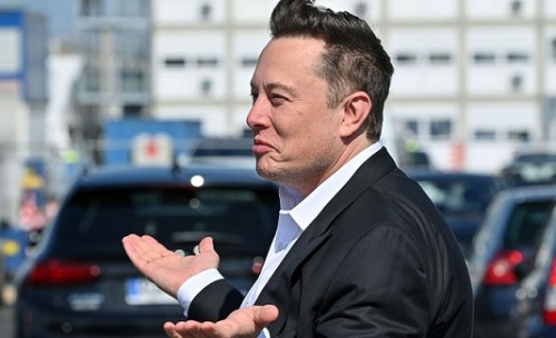 Tesla-ს 158 000 ელექტრომობილის გაწვევა მოითხოვეს