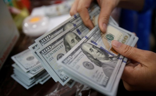 S&P: დოლარიზაციის მაღალი დონე კვლავ გამოწვევად რჩება