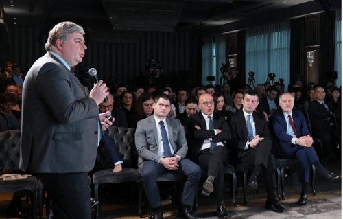სასტუმროში საკარანტინეს, სამუშაო სივრცე ცვლის    