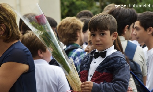 მოზეიმე პირველკლასელი ₾2 000 -ით დაჯარიმდება მოზეიმე პირველკლასელი ₾2 000 -ით დაჯარიმდება