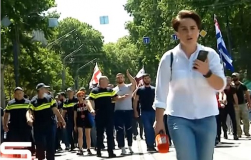 შს მინისტრს დეპუტატები გამოკითხავენ