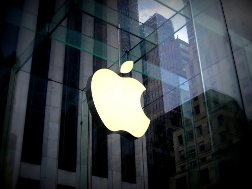 ბაფეტის ფონდმა Apple -ში წილი გაზარდა 
