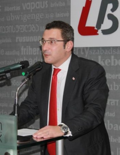 ლადო გურგენიძე ლიბერთიში რჩება, სამეთვალყურეო საბჭოში კი ნურლან აბდუოვი შედის 