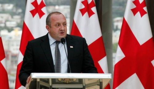 პრეზიდენტმა კონსტიტუციას ვეტო დაადო და 6 რეკომენდაცია წარადგინა პრეზიდენტმა კონსტიტუციას ვეტო დაადო და 6 რეკომენდაცია წარადგინა