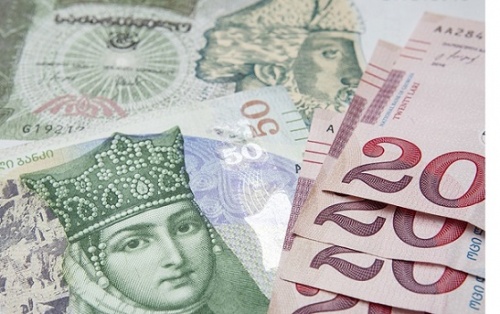$1/₾3.3718 - კვირის ბოლოს ლარი დაეცა