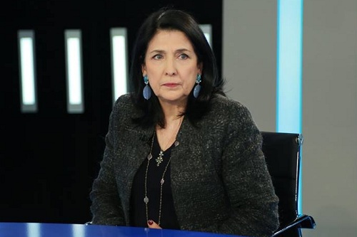 რა წილს ფლობს სალომე ზურაბიშვილი საქართველოს ბანკში