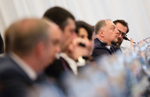 FDI წლიურად 24%-ით შემცირებულია 