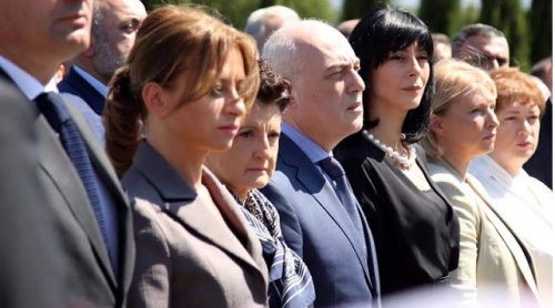 ტენდერები უკონკურენტოდ და ოცნების შემწირველი გამარჯვებულები 