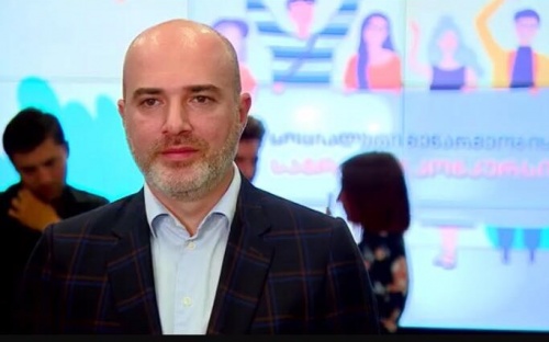 არჩილ გაჩეჩილაძე ხელფასის 50%-ს გაიღებს