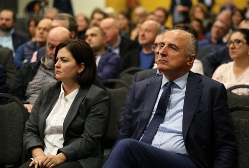 2020 გერმანულ საარჩევნო მოდელის მოთხოვნით პროტესტს ლელოც უერთდება 2020 გერმანულ საარჩევნო მოდელის მოთხოვნით პროტესტს ლელოც უერთდება